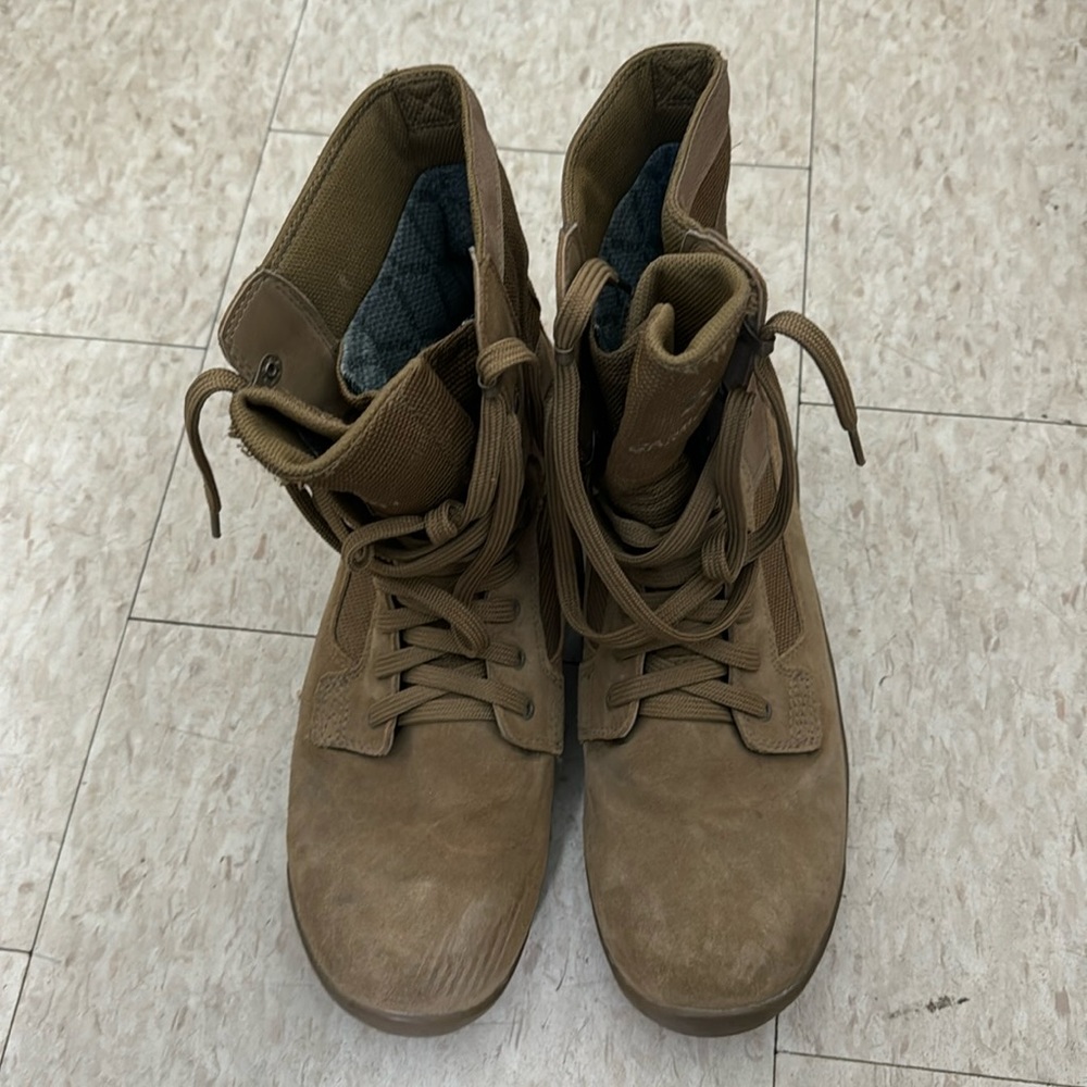 T8 EXTREME GTX REGULAR COLD/WET WEATHER BOOTS